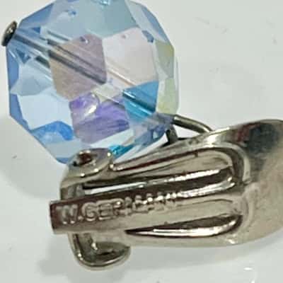 Vintage West German Blue Glass Faceted Crystal Gemstone Clip On Earringsp