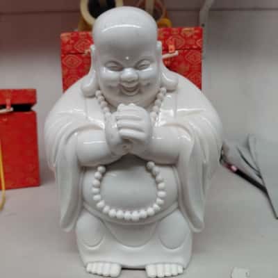 Buddha statue 