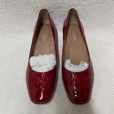 Hush Puppies Wine Red Patent Shoes  Womens  Size 9.5 Red 