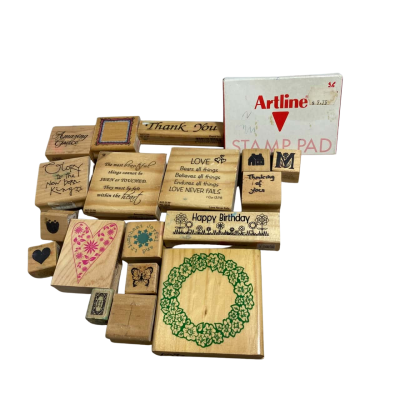 18 Wooden stamps and a Stamp Pad 