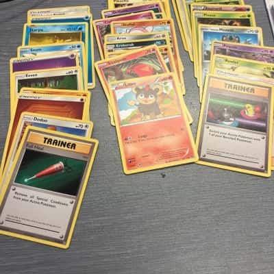 Pokémon bulk lot of 30 cards