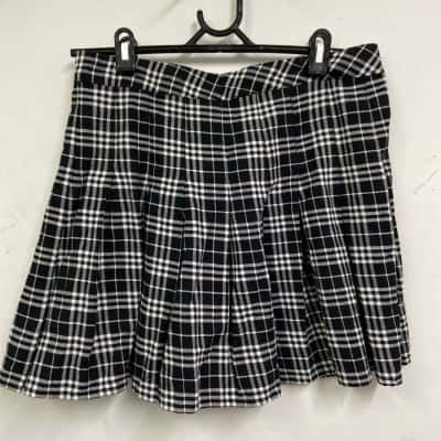 Factorie Womens  Size 12 A-Line Skirt Black  / Striped / White 