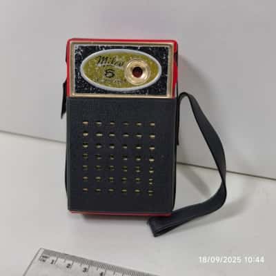 Milco 6 Transistor Radio Red Vintage As Is 