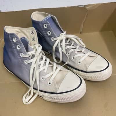 Converse Unisex  Size 9 Sneakers Blue / White 