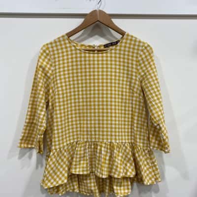 Mister Zimi Womens  Size 10 3/4 Sleeve Top Gingham / White / Yellow 
