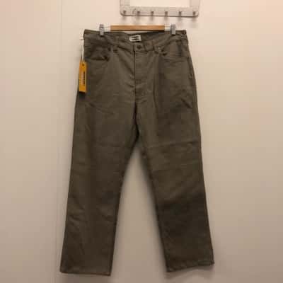 Wrangler Mens  Size 38 Jeans Olive BNWT$99