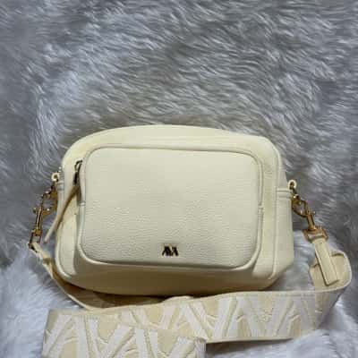  Women’s Aya Yellow crossbody bag