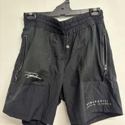  Mens  Size 12 Cargo Shorts Black  