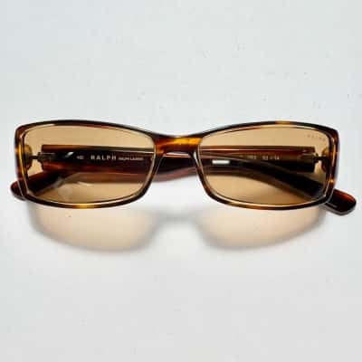  Ralph Lauren RL 7529S tortoise shell sunglasses with a rectangular frame shape