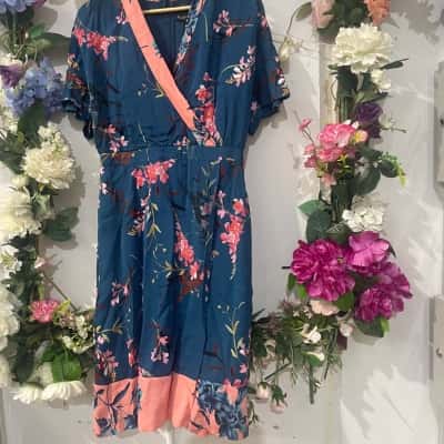 NWT Phase Eight, Uk12(Size 10)Wrap Dress Floral 