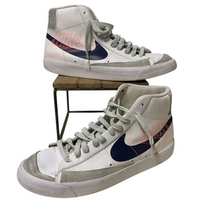 Nike Mens  Size 12 Sneakers