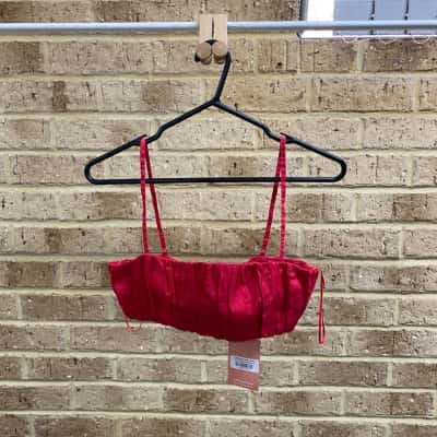 Womens that’s so fetch Lateisha Crop - Red size 8