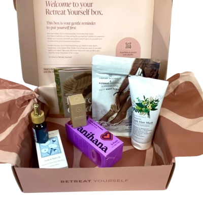 Retreat Yourself Gift Box 