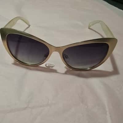  Womens Betseyville Sunglasses