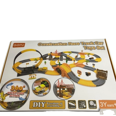 OrOrTU Construction Race Track Car Toy Set