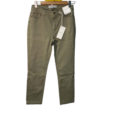 BNWT Suzannegrae Size 8 Khaki Relaxed Jeans
