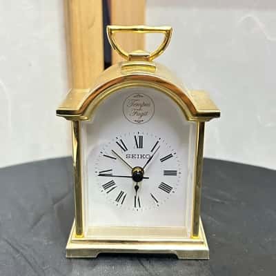SEIKO QHE004G Gold Tone Table Clock RRP: $225