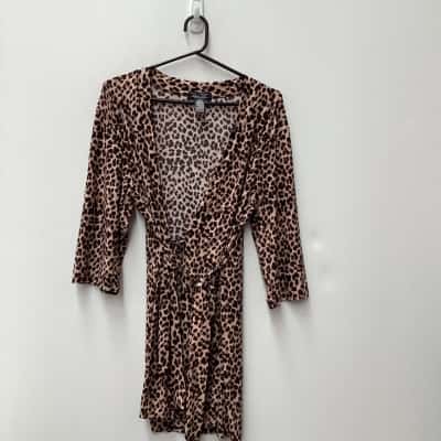  RENE Rofe-Womens  Size M Animal print wrap style dressing gown 