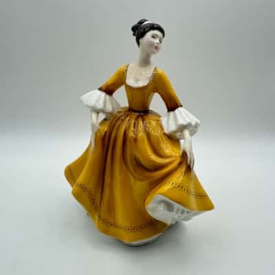 Royal Doulton 1976 H.N 2807 Stephanie Figurine 