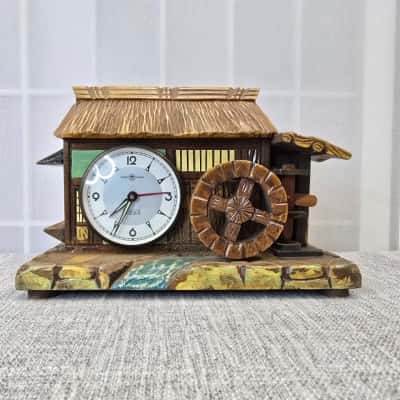 Meiko Vintage Wind Up Musical Clock With Luminous Hands