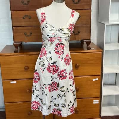 Diana Ferrari Womens  Size 6 Cocktail Dress Floral / White 