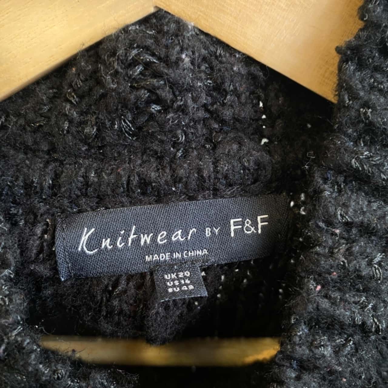 black jumper size 20