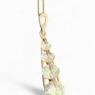 925 Silver & crystal pendant + chain 