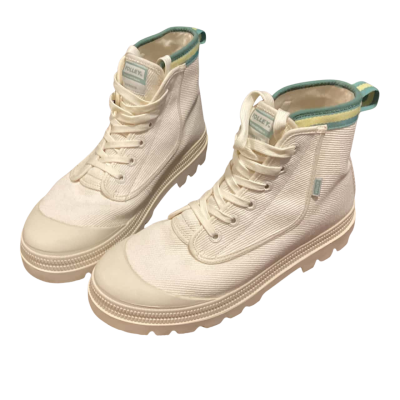 Volley Unisex  high tops BNWOT Size 10 Cream 