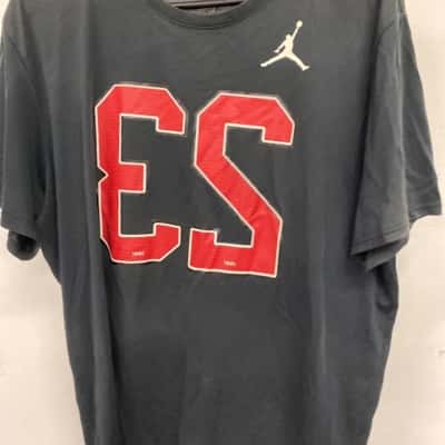 Jordan Mens  Size XL Short Sleeve T-shirt Black  