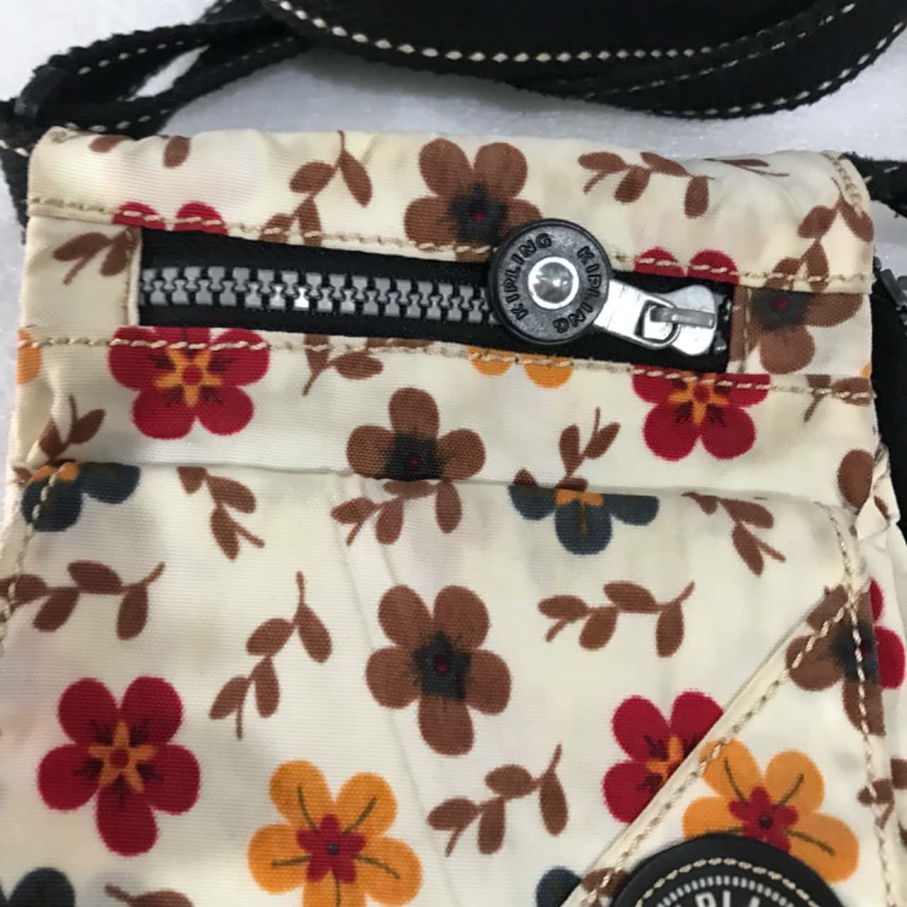 Kipling Womens Cross Over Body Bag Cream / Multicoloured (s)