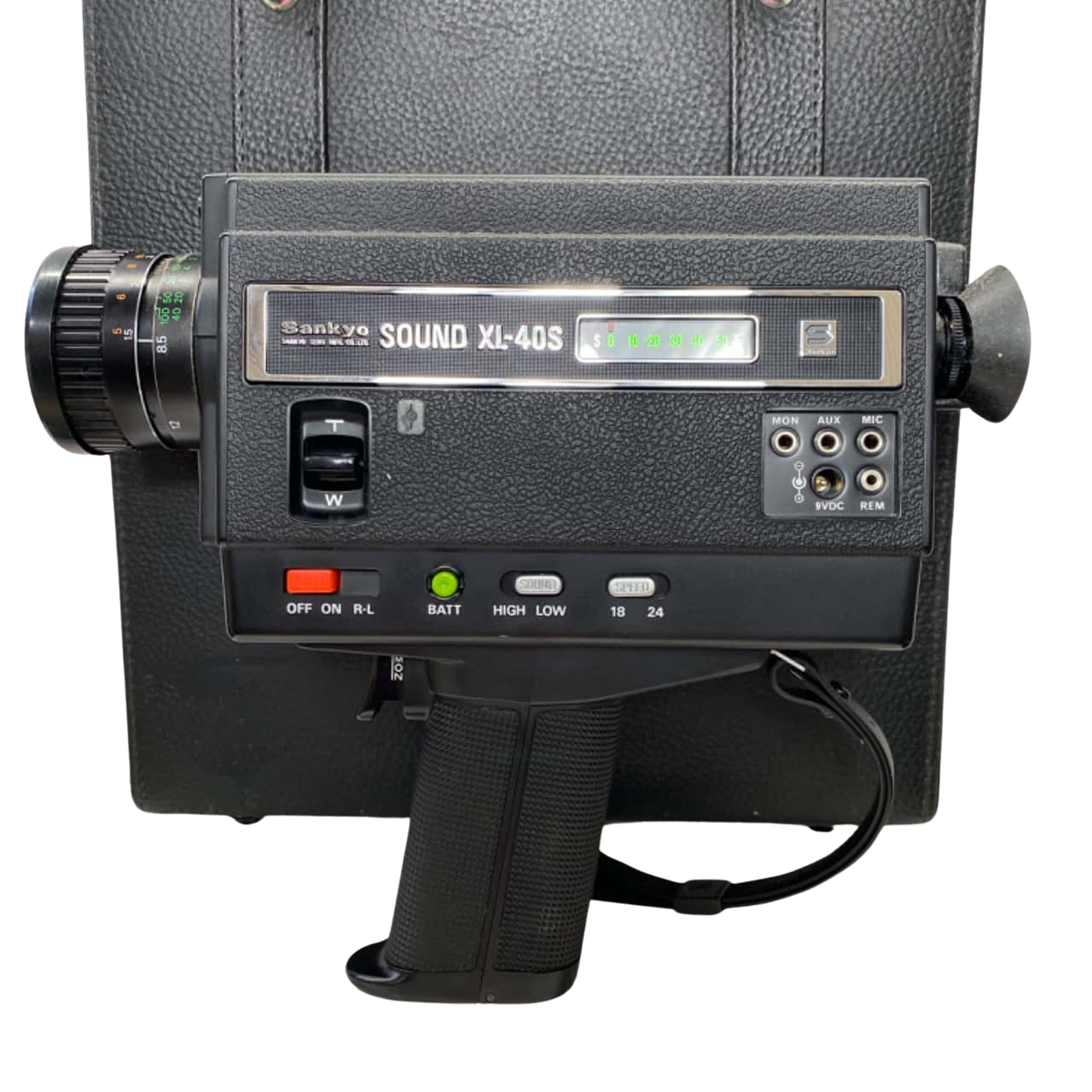 Vintage SANKYO Sound XL-40S Super 8 Movie Camera + Case(s)