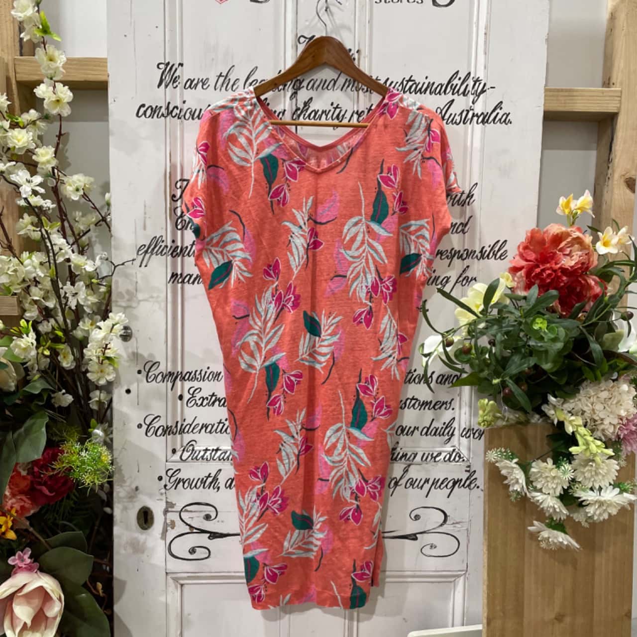 Sportscraft Brand!! FLORAL DRESS! SALE ITEM! Womens Size XS Sleeveless