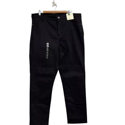 beme Women’s Size 18 Black Skinny Leg Pants