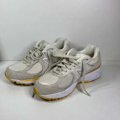 New Balance Sneakers Size 37