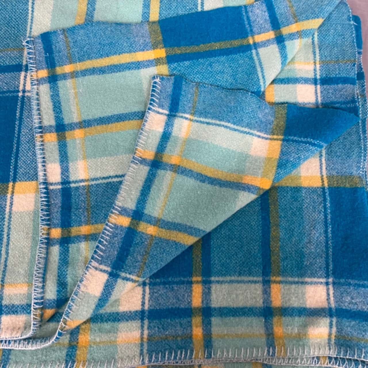 Waverley ‘Darling River’ Blue Single Sized Wool Blanket(s)