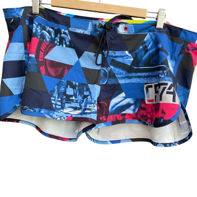 Reebok Womens  Size XL Pattern CrossFit Slim Shorts 