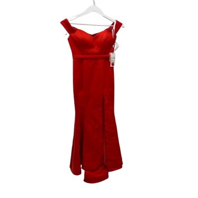 NEW Jadore Womens  Size 4 Formal Dress Red 