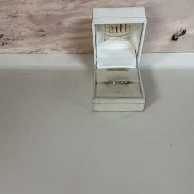 Stamped 375 White Gold  Ring 