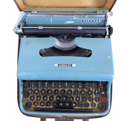 1950’s Olivetti Letters 22 with Case