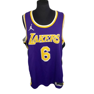 Jordan Mens  Size XL Purple / White / Yellow 