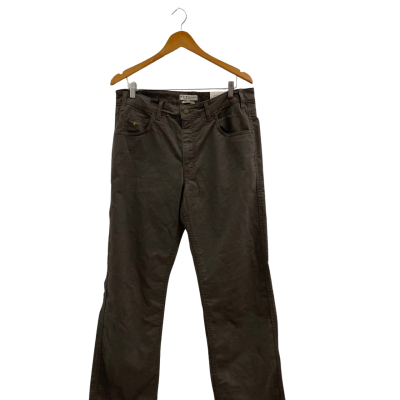 R.M. Williams Linesman Regular Fit Jeans.  Size 32 / 36.  New with tags