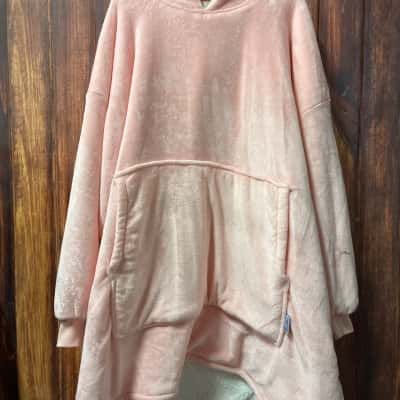 Oodie  Size L Pink  