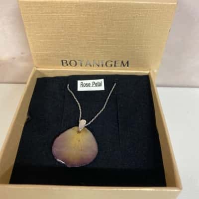Stamped 925 Botanigem Rose Petal Necklace 