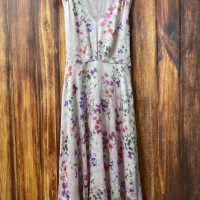 Review  Size S Floral / Pink  dress 