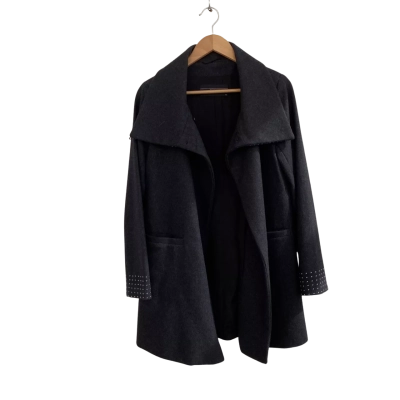 Decjuba Womens  Size 10 Winter Coat Black  / Grey 