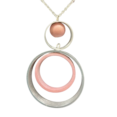  Womens Silver coloured necklace with purple wooden embellishment RRP: $50.00