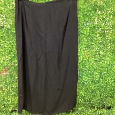 Trenery Womens  Size 10 Black  skirt