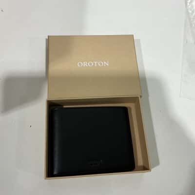 Oroton Mens Marcus veg 8 credit card wallet