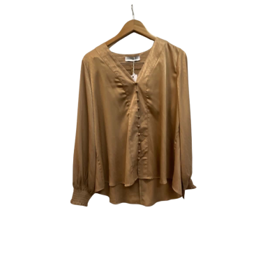 White sandstorm Womens  Size S top