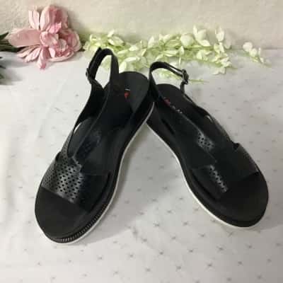 I Love Billy Roltine Womens Size 40 Black Cut-out Pattern Flat Sandals